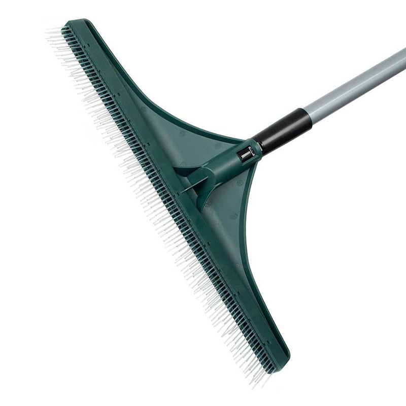 Lawn and Carpet Grooming Rake — detail view