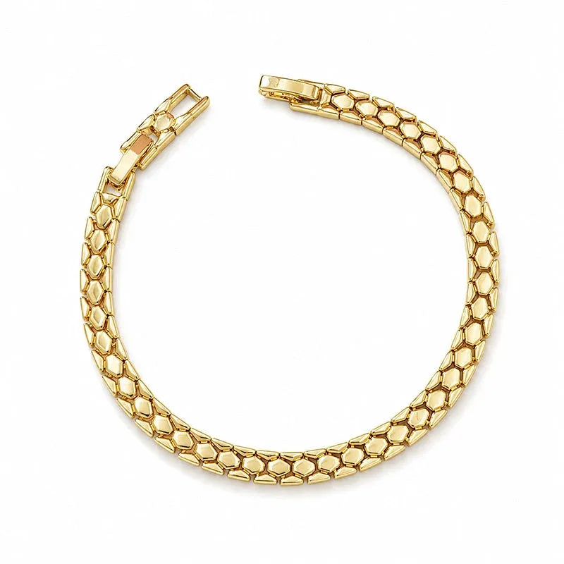 Textured Chain Bracelet — additional product view