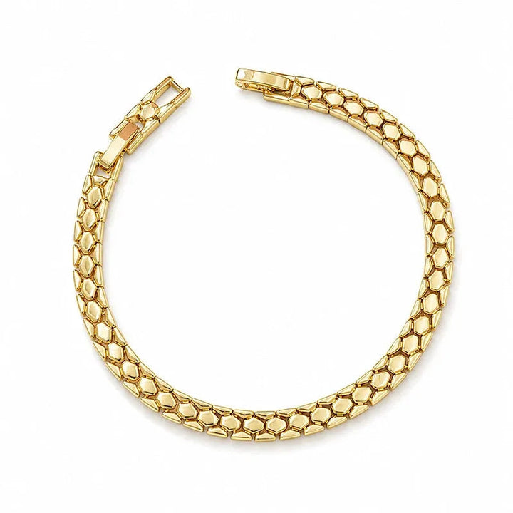 Textured Chain Bracelet — additional product view