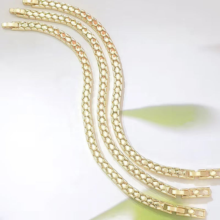 Textured Chain Bracelet — additional product view